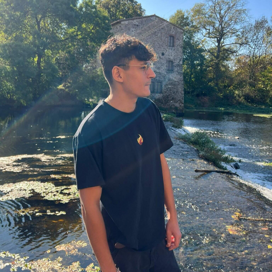 WhatsApp Image 2025-11-07 at 18.51.31